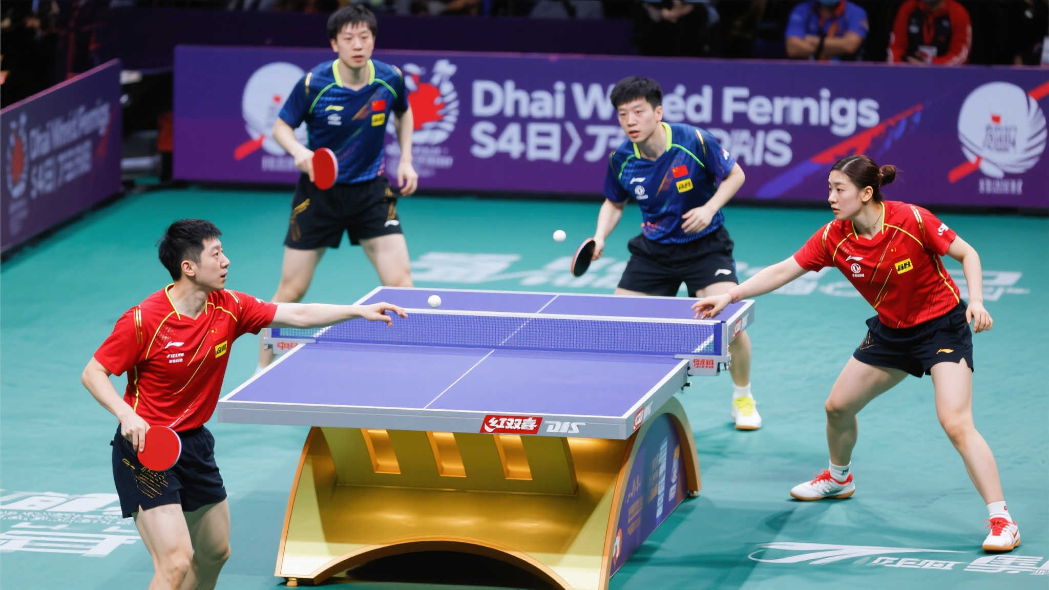 中国足球之耻！一天仨球队解散，中超8冠王+亚冠.